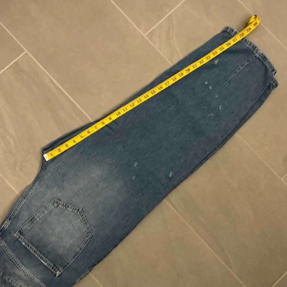 Pilcro by Anthropologie Jeans, distressed, Women’s size 31- The Breaker. - Picture 9 of 9